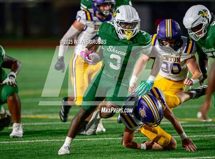 Thumbnail 2 in Benton @ Captain Shreve photogallery.