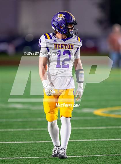 Thumbnail 2 in Benton @ Captain Shreve photogallery.