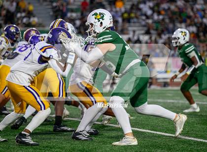 Thumbnail 1 in Benton @ Captain Shreve photogallery.