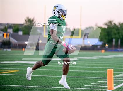 Thumbnail 3 in Benton @ Captain Shreve photogallery.