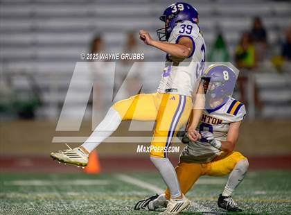 Thumbnail 3 in Benton @ Captain Shreve photogallery.