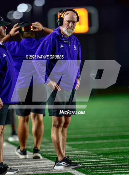 Thumbnail 3 in Benton @ Captain Shreve photogallery.
