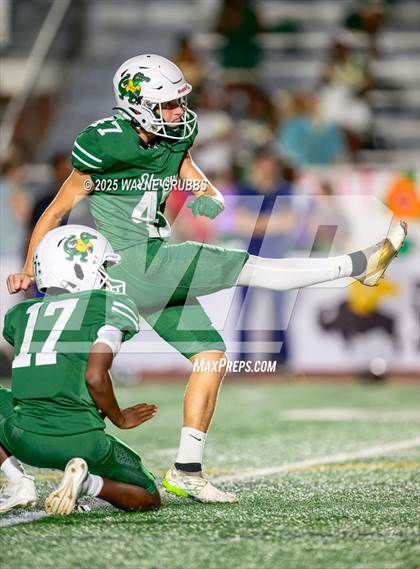 Thumbnail 1 in Benton @ Captain Shreve photogallery.