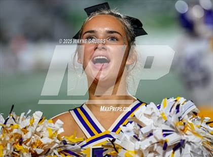 Thumbnail 3 in Benton @ Captain Shreve photogallery.