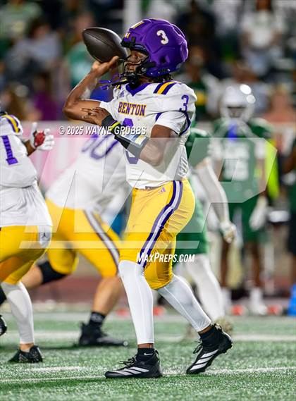 Thumbnail 1 in Benton @ Captain Shreve photogallery.