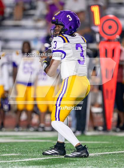 Thumbnail 2 in Benton @ Captain Shreve photogallery.