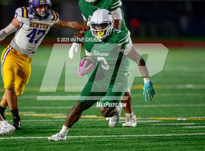 Thumbnail 1 in Benton @ Captain Shreve photogallery.