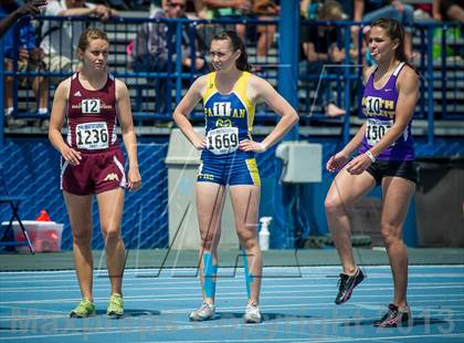 Thumbnail 1 in BYU Invitational Track Meet (Girls) photogallery.