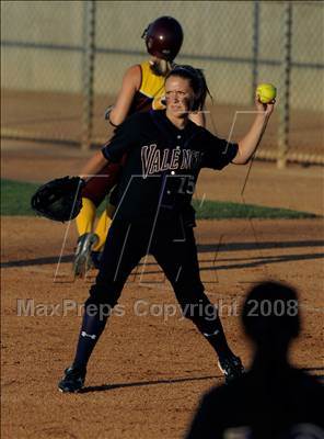 Thumbnail 1 in Valencia vs. Simi Valley (CIF SS D1 Final) photogallery.