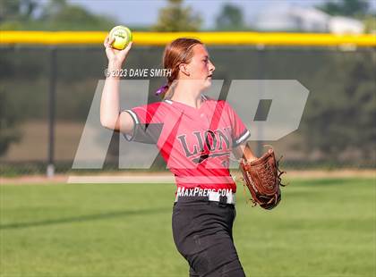 Thumbnail 2 in Fort Dodge vs Linn-Mar (Linn-Mar/Alburnett Invitational) photogallery.