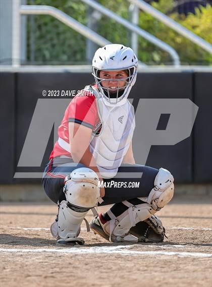 Thumbnail 1 in Fort Dodge vs Linn-Mar (Linn-Mar/Alburnett Invitational) photogallery.