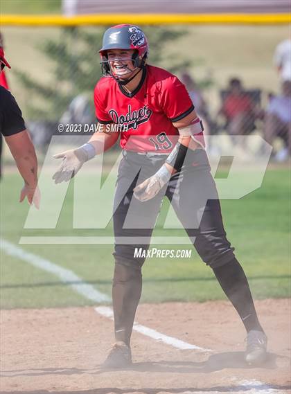 Thumbnail 3 in Fort Dodge vs Linn-Mar (Linn-Mar/Alburnett Invitational) photogallery.