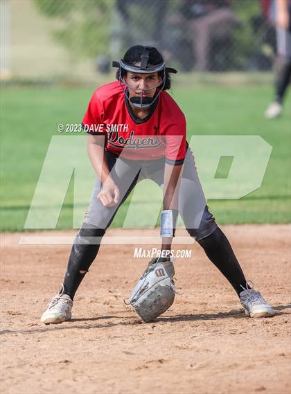 Thumbnail 3 in Fort Dodge vs Linn-Mar (Linn-Mar/Alburnett Invitational) photogallery.