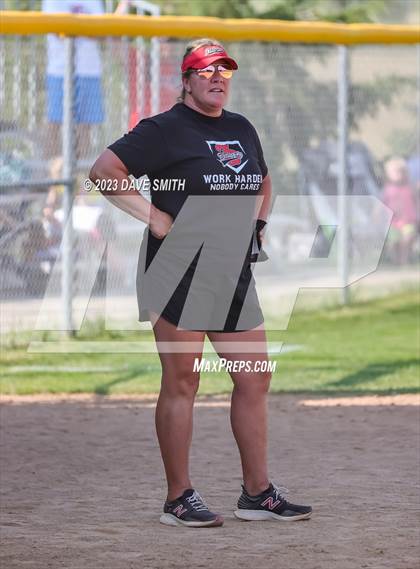 Thumbnail 1 in Fort Dodge vs Linn-Mar (Linn-Mar/Alburnett Invitational) photogallery.