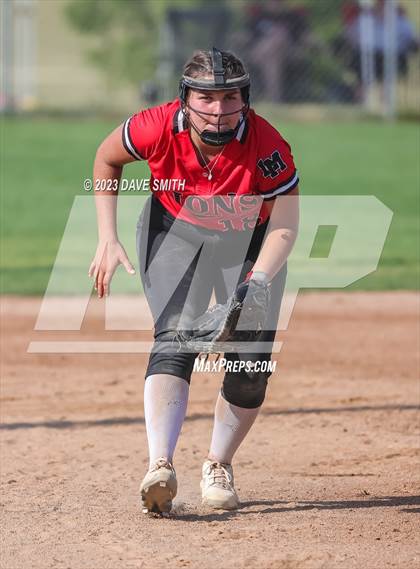 Thumbnail 3 in Fort Dodge vs Linn-Mar (Linn-Mar/Alburnett Invitational) photogallery.