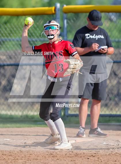 Thumbnail 2 in Fort Dodge vs Linn-Mar (Linn-Mar/Alburnett Invitational) photogallery.