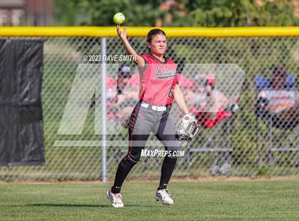 Thumbnail 3 in Fort Dodge vs Linn-Mar (Linn-Mar/Alburnett Invitational) photogallery.