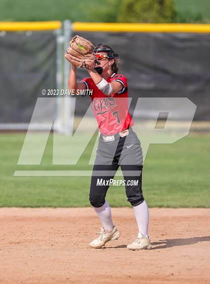 Thumbnail 1 in Fort Dodge vs Linn-Mar (Linn-Mar/Alburnett Invitational) photogallery.