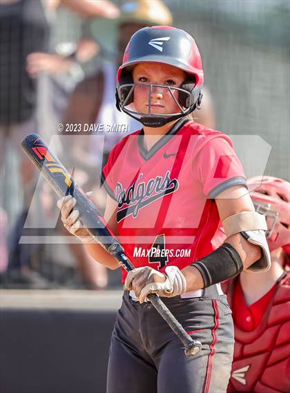 Thumbnail 1 in Fort Dodge vs Linn-Mar (Linn-Mar/Alburnett Invitational) photogallery.