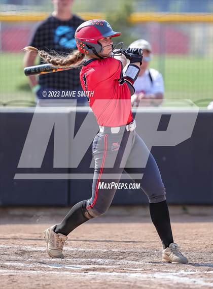 Thumbnail 3 in Fort Dodge vs Linn-Mar (Linn-Mar/Alburnett Invitational) photogallery.
