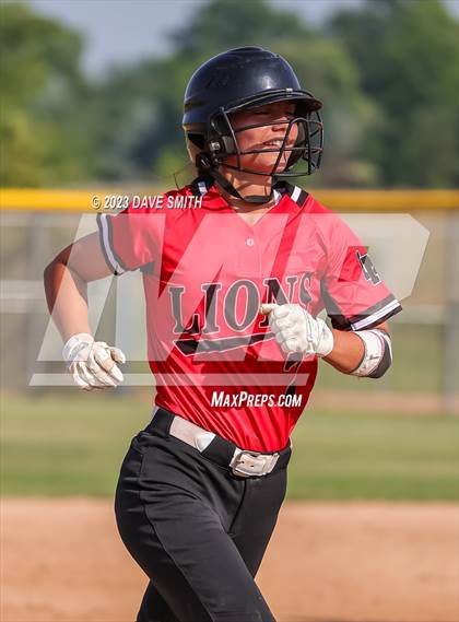 Thumbnail 3 in Fort Dodge vs Linn-Mar (Linn-Mar/Alburnett Invitational) photogallery.