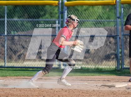 Thumbnail 1 in Fort Dodge vs Linn-Mar (Linn-Mar/Alburnett Invitational) photogallery.