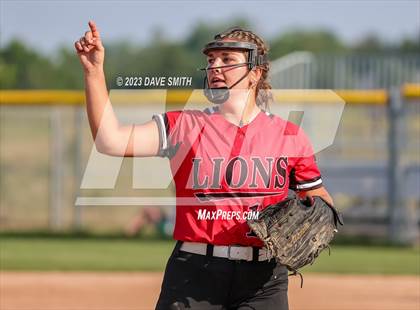 Thumbnail 3 in Fort Dodge vs Linn-Mar (Linn-Mar/Alburnett Invitational) photogallery.