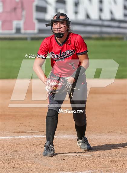 Thumbnail 3 in Fort Dodge vs Linn-Mar (Linn-Mar/Alburnett Invitational) photogallery.