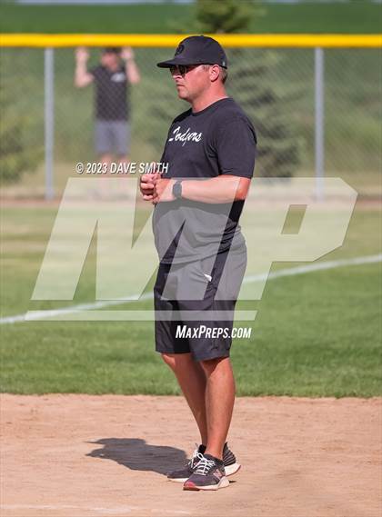 Thumbnail 3 in Fort Dodge vs Linn-Mar (Linn-Mar/Alburnett Invitational) photogallery.