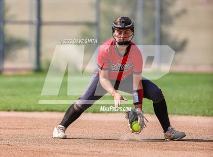 Thumbnail 3 in Fort Dodge vs Linn-Mar (Linn-Mar/Alburnett Invitational) photogallery.