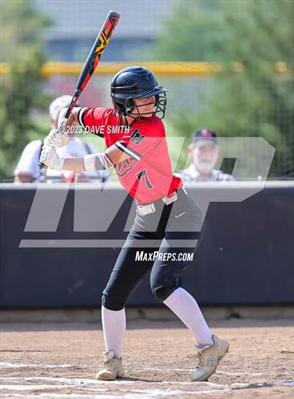 Thumbnail 2 in Fort Dodge vs Linn-Mar (Linn-Mar/Alburnett Invitational) photogallery.