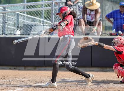 Thumbnail 1 in Fort Dodge vs Linn-Mar (Linn-Mar/Alburnett Invitational) photogallery.