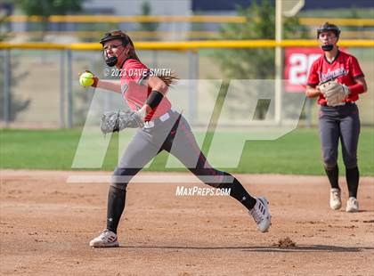 Thumbnail 1 in Fort Dodge vs Linn-Mar (Linn-Mar/Alburnett Invitational) photogallery.