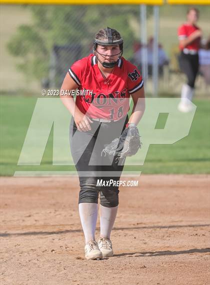 Thumbnail 1 in Fort Dodge vs Linn-Mar (Linn-Mar/Alburnett Invitational) photogallery.
