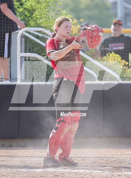 Thumbnail 1 in Fort Dodge vs Linn-Mar (Linn-Mar/Alburnett Invitational) photogallery.