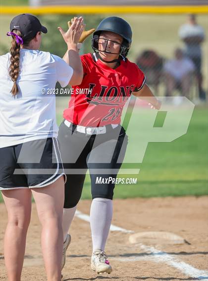 Thumbnail 1 in Fort Dodge vs Linn-Mar (Linn-Mar/Alburnett Invitational) photogallery.