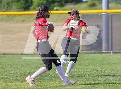 Thumbnail 2 in Fort Dodge vs Linn-Mar (Linn-Mar/Alburnett Invitational) photogallery.