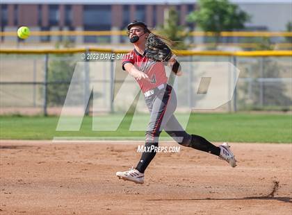 Thumbnail 3 in Fort Dodge vs Linn-Mar (Linn-Mar/Alburnett Invitational) photogallery.