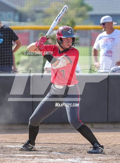 Thumbnail 3 in Fort Dodge vs Linn-Mar (Linn-Mar/Alburnett Invitational) photogallery.