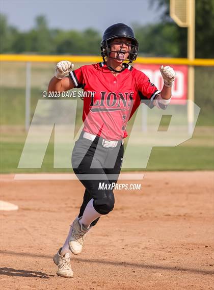 Thumbnail 3 in Fort Dodge vs Linn-Mar (Linn-Mar/Alburnett Invitational) photogallery.