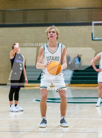 Thumbnail 2 in Tooele @ Olympus (Utah Autism Holiday Classic) photogallery.