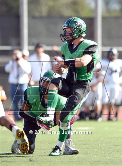 Thumbnail 3 in Novato @ Drake photogallery.