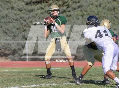 Thumbnail 1 in Canyon @ Brea Olinda photogallery.