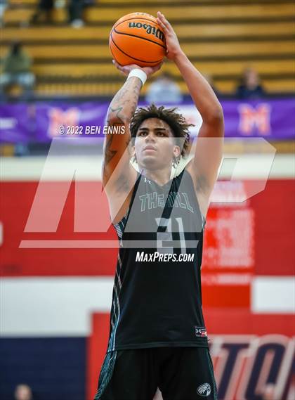 Thumbnail 3 in McEachern vs Collins Hill (5-Star Longhorn Steakhouse Classic) photogallery.