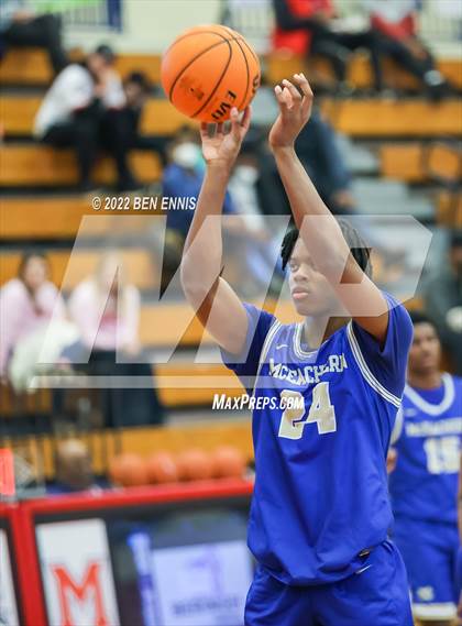 Thumbnail 1 in McEachern vs Collins Hill (5-Star Longhorn Steakhouse Classic) photogallery.