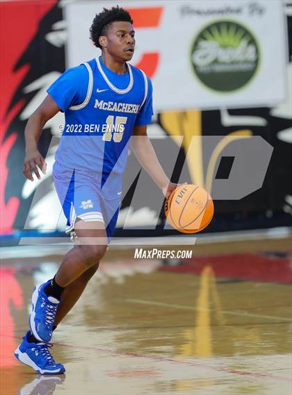 Thumbnail 1 in McEachern vs Collins Hill (5-Star Longhorn Steakhouse Classic) photogallery.