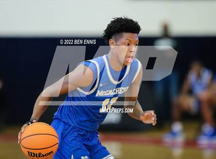 Thumbnail 3 in McEachern vs Collins Hill (5-Star Longhorn Steakhouse Classic) photogallery.