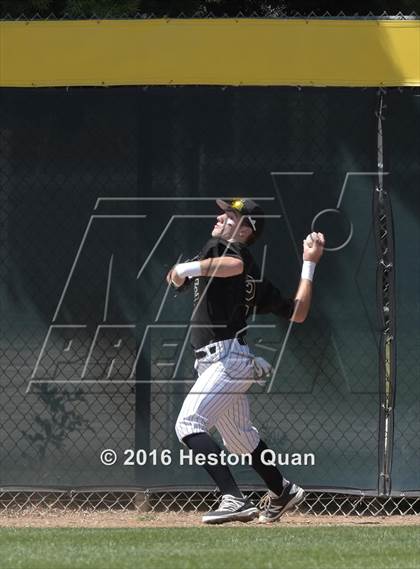 Thumbnail 3 in Mountain Ridge vs. Servite (Hard 9 National Classic) photogallery.