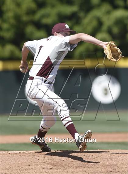 Thumbnail 2 in Mountain Ridge vs. Servite (Hard 9 National Classic) photogallery.