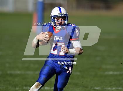 Thumbnail 3 in Cromwell/Portland @ Nonnewaug photogallery.
